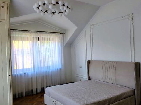 будинок за адресою Стежки вул.