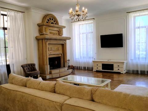 будинок за адресою Стежки вул.