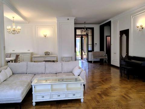 будинок за адресою Стежки вул.