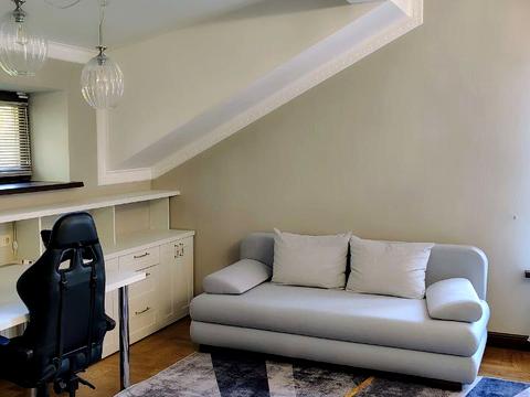 будинок за адресою Стежки вул.