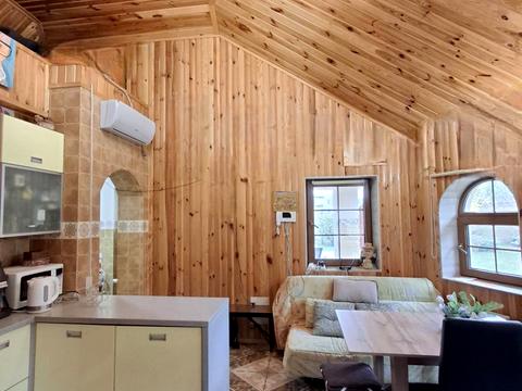 будинок за адресою Зоряна вул.