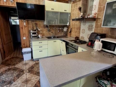 будинок за адресою Зоряна вул.