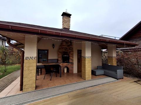 будинок за адресою Зоряна вул.