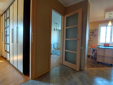 квартира за адресою Леоніда Бикова бульв., 4