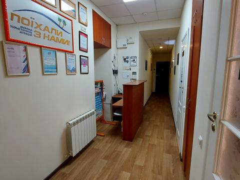 комерційна за адресою Еспланадна вул., 28