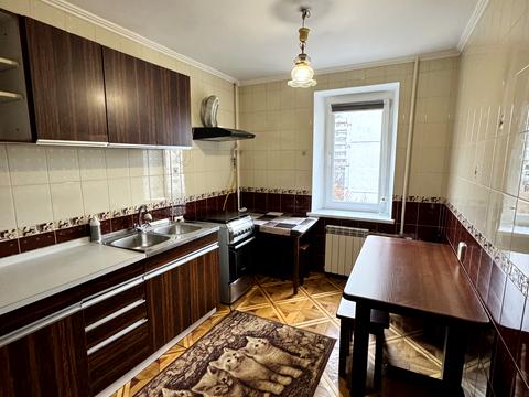 квартира за адресою Автозаводська вул., 7