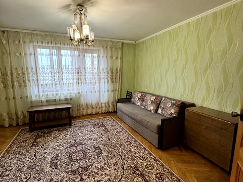 квартира за адресою Автозаводська вул., 7