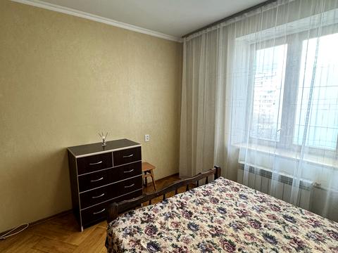 квартира за адресою Автозаводська вул., 7