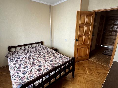 квартира за адресою Автозаводська вул., 7