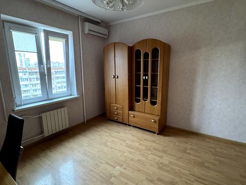 квартира за адресою Червоної Калини просп. (Володимира Маяковського), 69