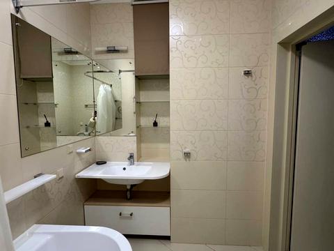 квартира за адресою Андрія Верхогляда вул. (Михайла Драгомирова), 5