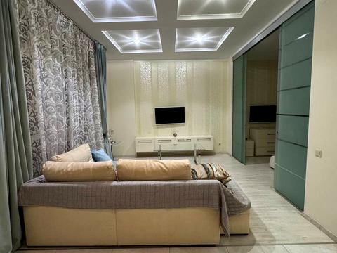 квартира за адресою Андрія Верхогляда вул. (Михайла Драгомирова), 5