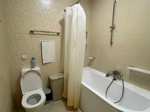 квартира за адресою Андрія Верхогляда вул. (Михайла Драгомирова), 5