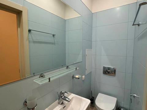 квартира за адресою Андрія Верхогляда вул. (Михайла Драгомирова), 5