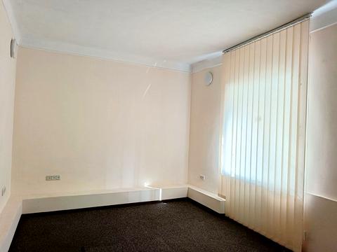 комерційна за адресою Київ, Саксаганського вул., 60