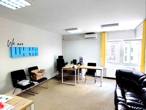 комерційна за адресою Велика Васильківська вул. (Червоноармійська), 9-2