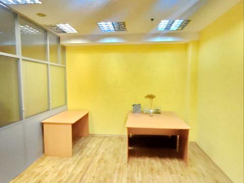 комерційна за адресою Антоновича вул. (Горького), 172