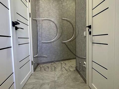 квартира по адресу Героев Небесной Сотни просп., 16/10