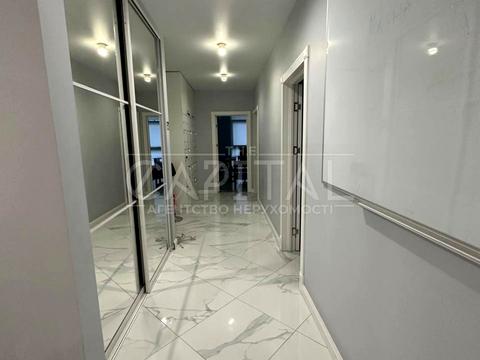 комерційна за адресою Джона Маккейна вул. (Івана Кудрі), 3-А