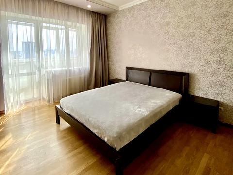 квартира за адресою В'ячеслава Чорновола вул., 25