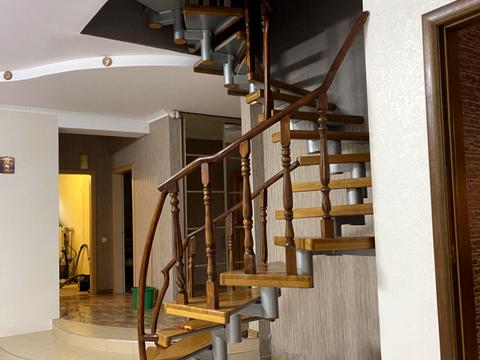 будинок за адресою с. Гатне, Квітнева вул., 6