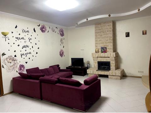 будинок за адресою с. Гатне, Квітнева вул., 6