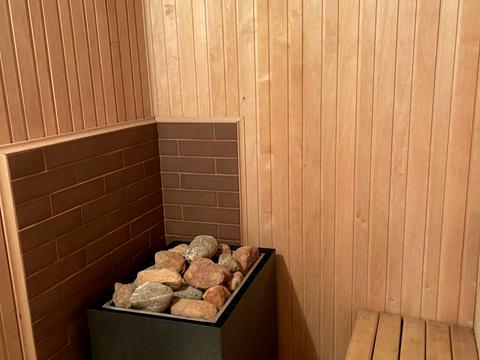 будинок за адресою с. Гатне, Квітнева вул., 6