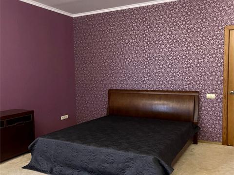 будинок за адресою с. Гатне, Квітнева вул., 6