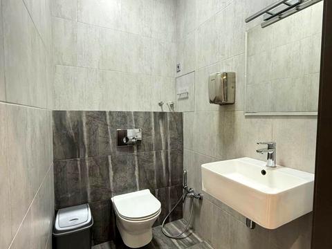 коммерческая по адресу Жилянская ул., 68