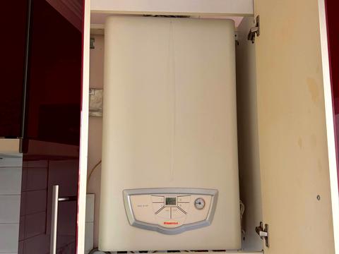 квартира за адресою Центральна вул., 4