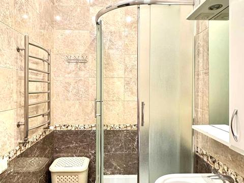 квартира за адресою Академіка Єфремова вул. (Командарма Уборевича), 8-А