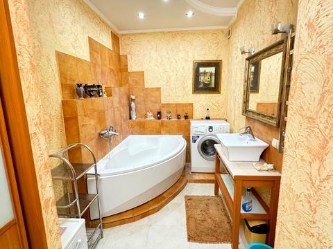 квартира за адресою Драгоманова вул., 1-Д