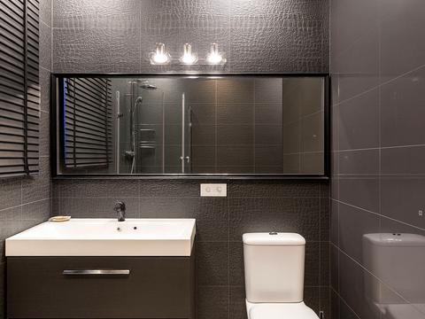 будинок за адресою 7-ма вулиця Ентузіастів, 1