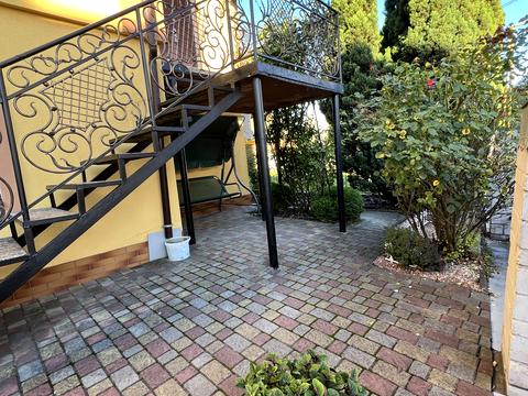 будинок за адресою Вечірня