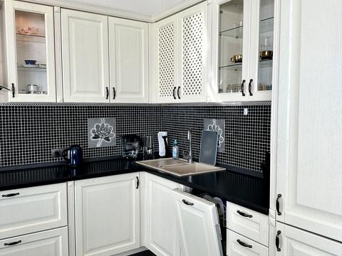 квартира по адресу Литературная ул., 1а