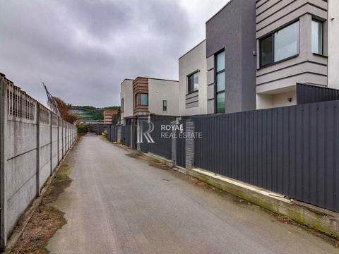 дом по адресу Петра Янчука ул.