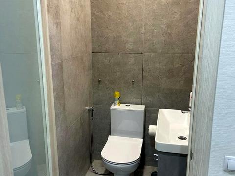 коммерческая по адресу Тарасівська, 36