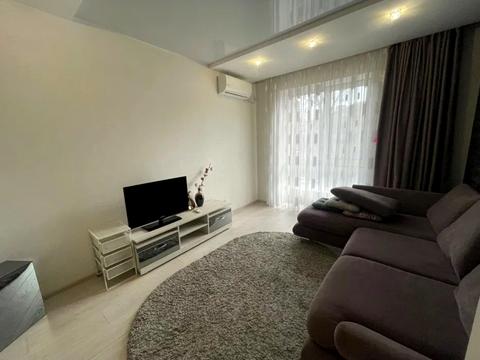 квартира по адресу Левка Лукʼяненка ул. (Василия Жуковского), 16, 18, 20, 24