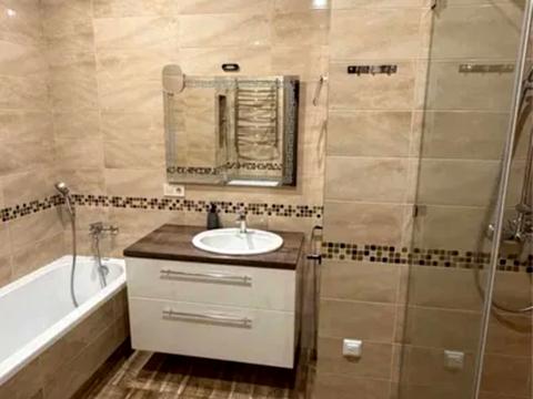 квартира по адресу Владимира Моссаковского ул. (Клари Цеткін), 7