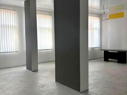 коммерческая по адресу Добробутна ул., 1