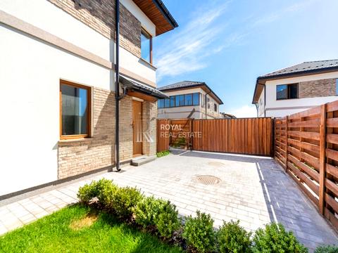 дом по адресу Жилянська