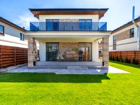 дом по адресу Жилянська