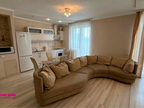 квартира за адресою Космічна вул., 3