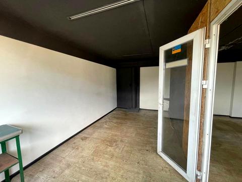 комерційна за адресою Бережанська вул., 6