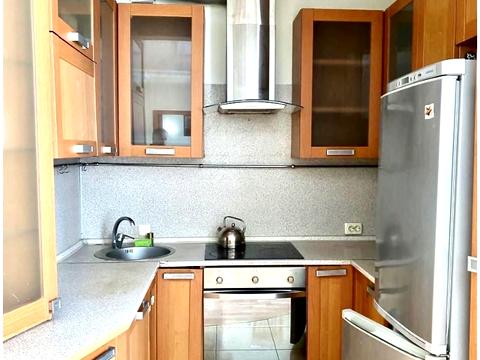 квартира за адресою Генерала Генадія Воробйова вул. (Курська), 13-Е