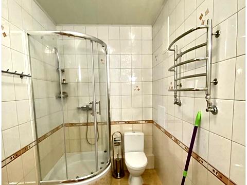 квартира за адресою Генерала Генадія Воробйова вул. (Курська), 13-Е