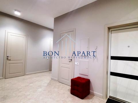 квартира за адресою Кирило-Мефодіївська вул., 2