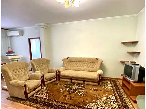 квартира за адресою Генерала Генадія Воробйова вул. (Курська), 13-Е