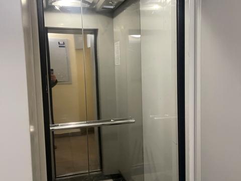 квартира по адресу Радужный массив ул., 15/1