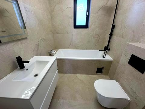 будинок за адресою с. Минай, Довженка